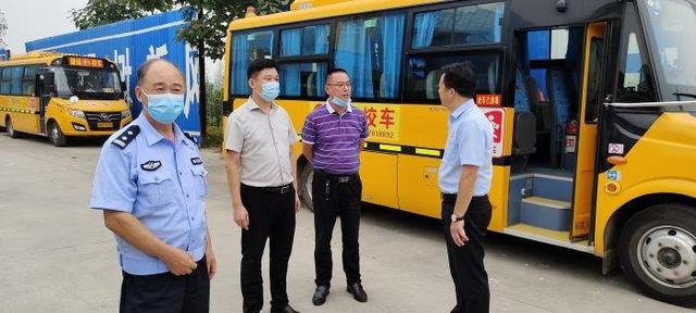 柘城縣開展校車安全專項排查整治工作/ 柘城縣開展校車安全專項排查整治工作