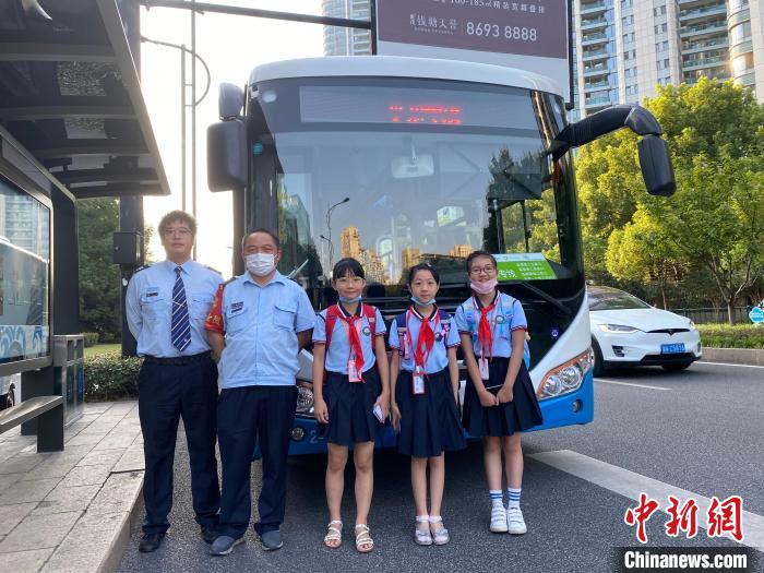 浙江規范校車管理將全面淘汰非專用校車