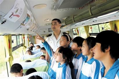 溫馨校車車廂展(組圖) 溫馨校車車廂展