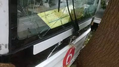 海大環校車交通事故全景呈現/ 海大環校車交通事故全景呈現