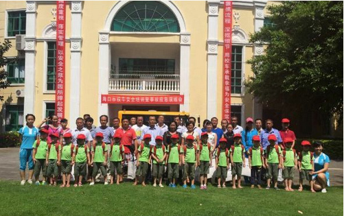 “校車安全大講堂”在?？谂e行