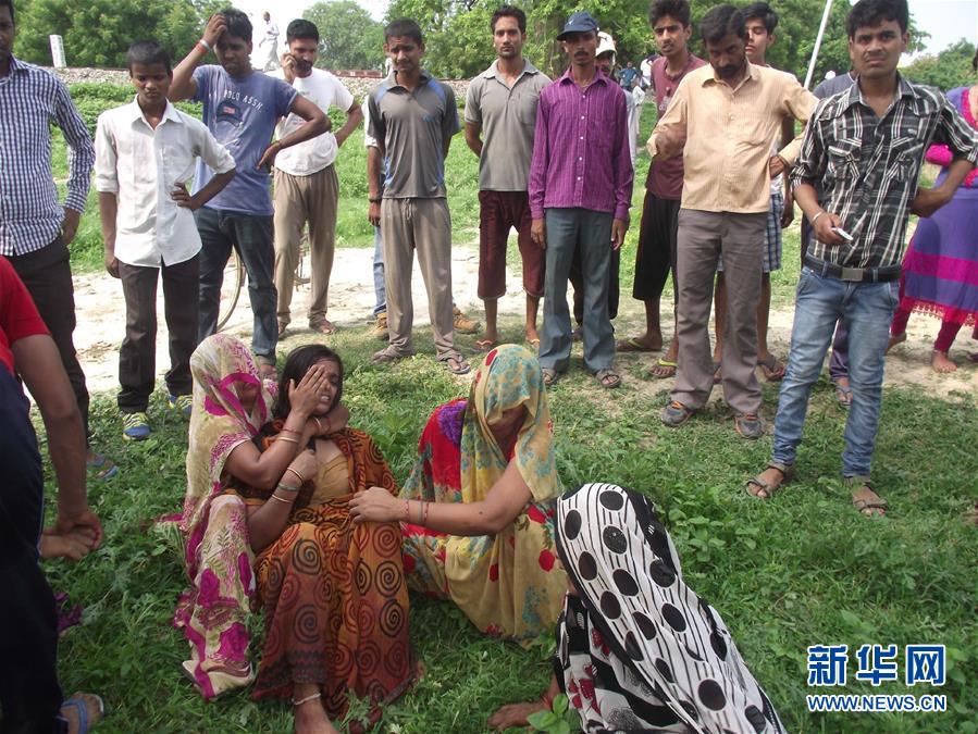 又是一起校車事故，已致7人死亡