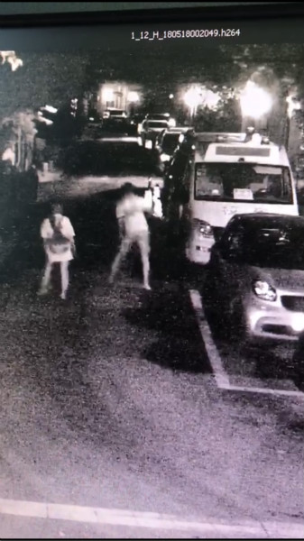 幼兒園校車反光鏡被誰暗中破壞？警方調(diào)查發(fā)現(xiàn)竟然是無妄之災