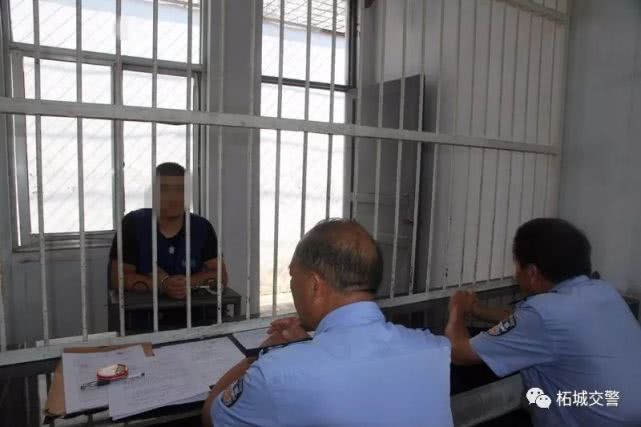 柘城:交警查獲一嚴(yán)重超員“黑校車” 司機(jī)已被刑拘 柘城:交警查獲一嚴(yán)重超員“黑校車” 司機(jī)已被刑拘