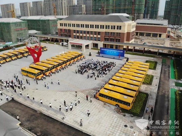 山東省:東營“油地”攜手共建 中通智慧校車服務無憂 山東省:東營“油地”攜手共建 中通智慧校車服務無憂