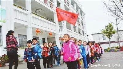 專車接送!咱肥東這38所學校已經開通校車啦,有你家附近的嗎? 專車接送!咱肥東這38所學校已經開通校車啦,有你家附近的嗎?