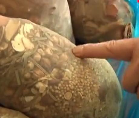 只因每天都吃同一家面條 校車司機被檢測疑似吸毒 警方介入調查 只因每天都吃同一家面條 校車司機被檢測疑似吸毒 警方介入調查