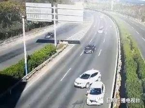 昆石高速公路倒車致7人受傷4車受損,只罰400元扣18分? 昆石高速公路倒車致7人受傷4車受損,只罰400元扣18分?