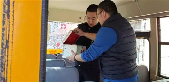 吉林市船營交管大隊加大對轄區校車安全隱患排查力度/ 吉林市船營交管大隊加大對轄區校車安全隱患排查力度