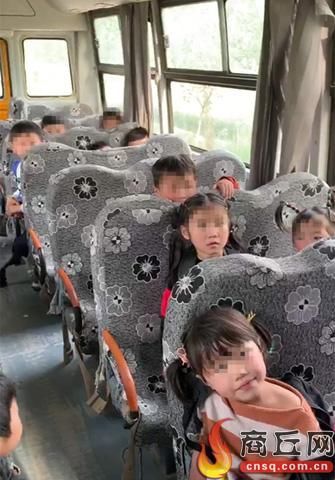 持C1駕照開37座校車,莫拿孩子生命當兒戲 持C1駕照開37座校車,莫拿孩子生命當兒戲