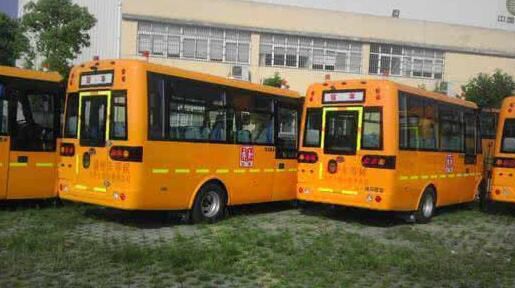 “六一”活動成永別，3歲女童被遺忘校車7小時，找到時已身亡