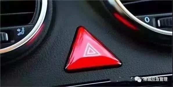 又一孩童被忘校車內(nèi)身亡 ！孩子這樣自救最靠譜