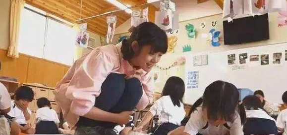 日本幼兒園的一日生活:每天校車接送,兩次戶外活動,無午睡時間 日本幼兒園的一日生活:每天校車接送,兩次戶外活動,無午睡時間