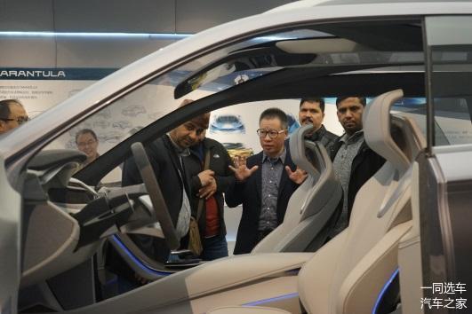 中東最大校車訂單花落誰家?186臺上汽MAXUS V80校車交付阿聯(lián)酋 中東最大校車訂單花落誰家?186臺上汽MAXUS V80校車交付阿聯(lián)酋