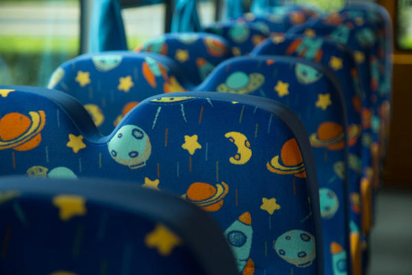 校車安全咋保障?看看咱“河南造”的最新技能! 校車安全咋保障?看看咱“河南造”的最新技能!