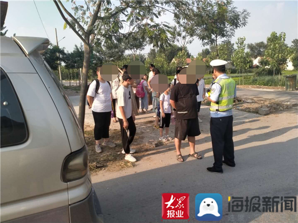 惠民交巡警查獲多起非法接送學生的“黑校車” 惠民交巡警查獲多起非法接送學生的“黑校車”
