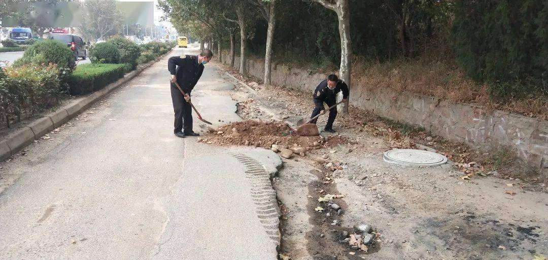 最美校車人 | 交運溫馨校車駕駛員齊心協力填平校園路 最美校車人 | 交運溫馨校車駕駛員齊心協力填平校園路
