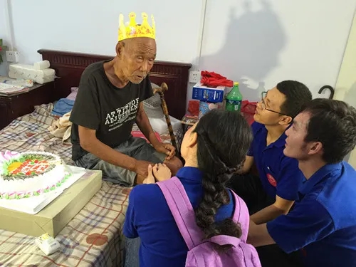 宇通人篇:萬里奔波,只為守護你平安成長! 宇通人篇:萬里奔波,只為守護你平安成長!