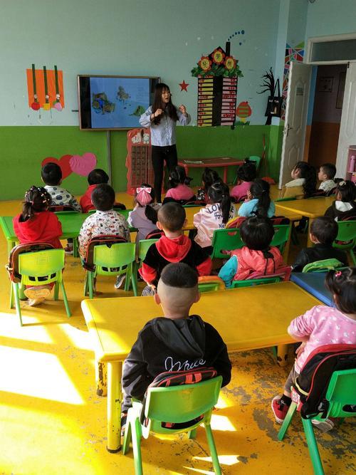 “校車”接送上下學孩子,被罰款10200元,家長:沒有更好的校車 “校車”接送上下學孩子,被罰款10200元,家長:沒有更好的校車