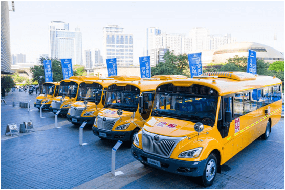 專業(yè)化運營 智慧車護航——探訪縣級校車運營的漢壽模式 專業(yè)化運營 智慧車護航——探訪縣級校車運營的漢壽模式