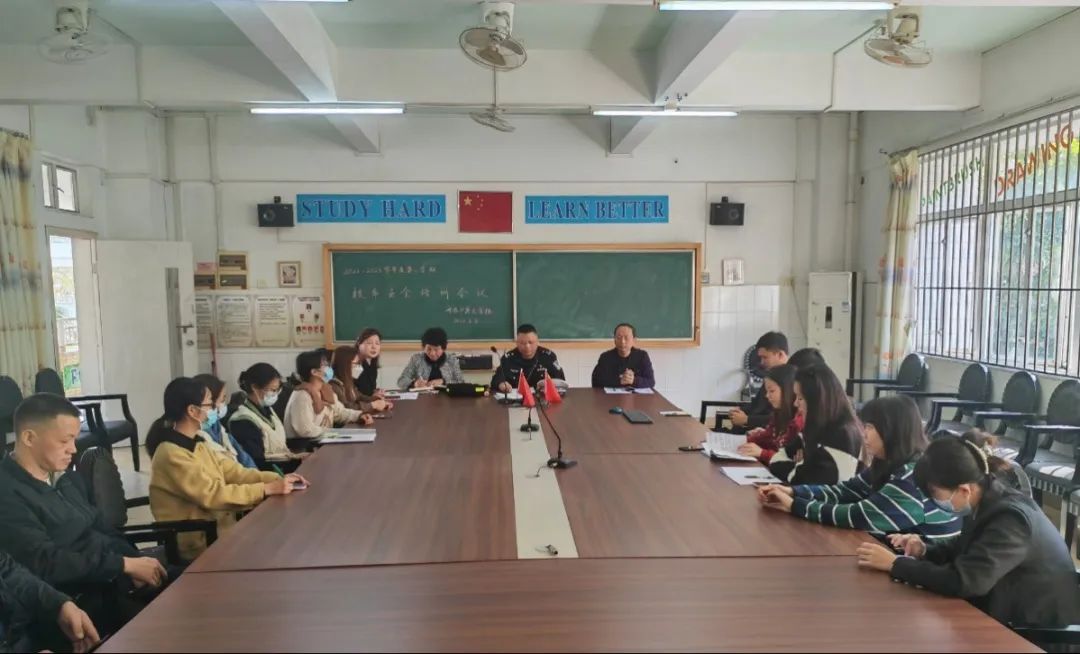 開學(xué)在即，校車也來做“體檢”！