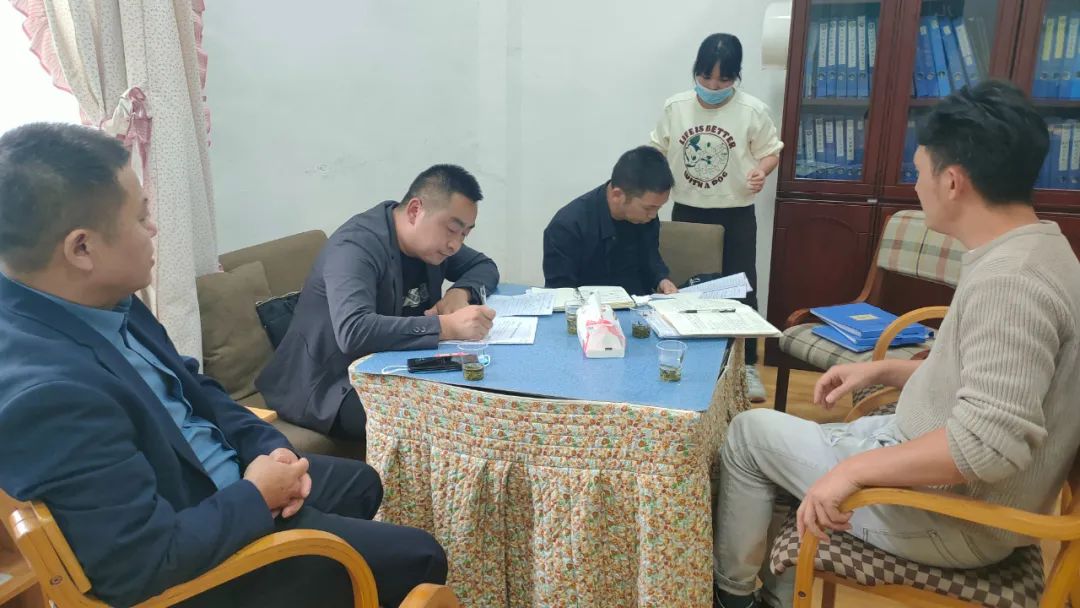 強化校車安全管理培訓,讓校車“跑”得更安全 | 夏季交通安全整治 圖片