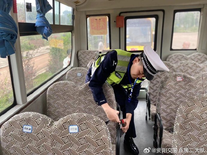 校車安全檢查|勤檢查、筑防線、保安全 校車安全檢查|勤檢查、筑防線、保安全