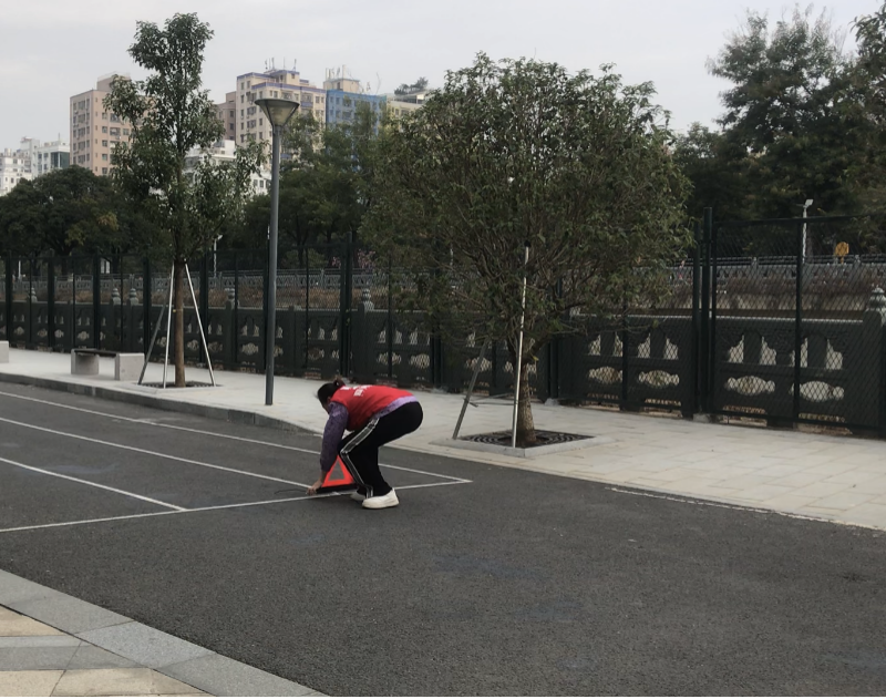 “以演筑防 安全護航”——校車安全應急逃生演練活動 “以演筑防 安全護航”——校車安全應急逃生演練活動