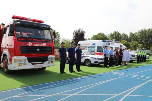 長安區舉辦2024年校車安全應急演練活動