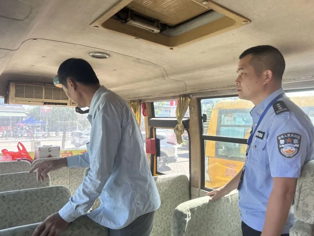 “護苗”行動 | 屯昌強化校車安全檢查