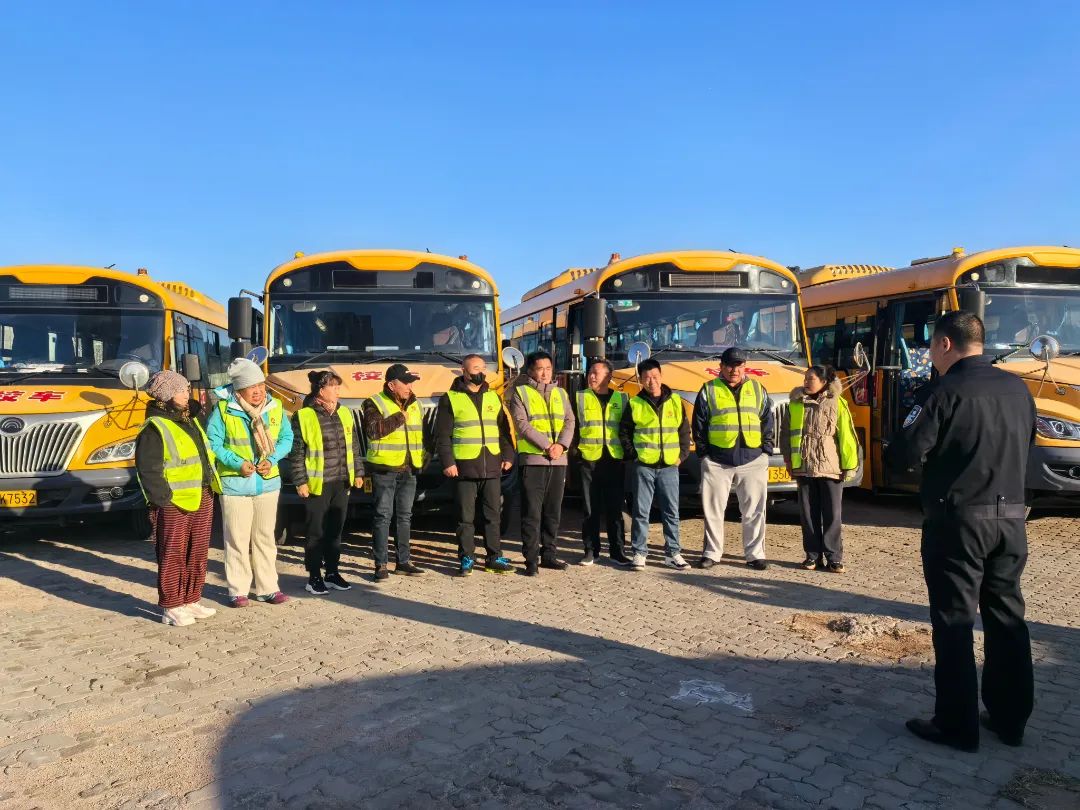 校車安全檢查培訓——深入一線 圖片