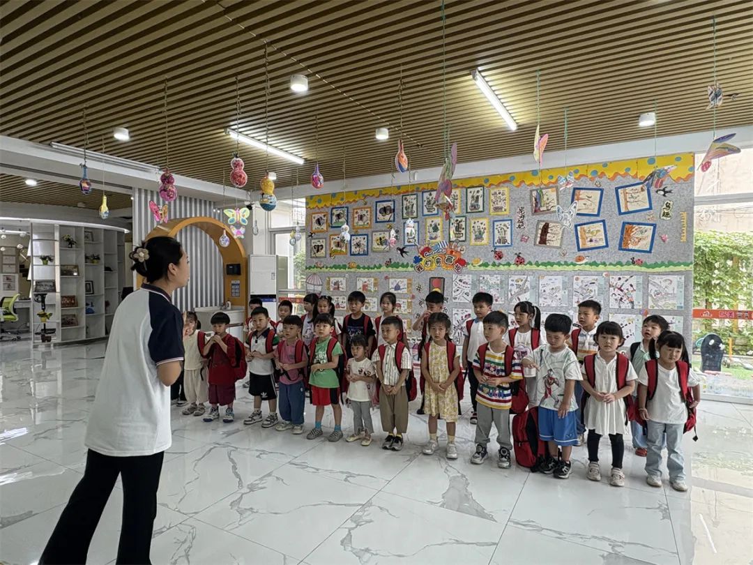 斯美幼兒園校車安全應急演練活動/ 斯美幼兒園校車安全應急演練活動