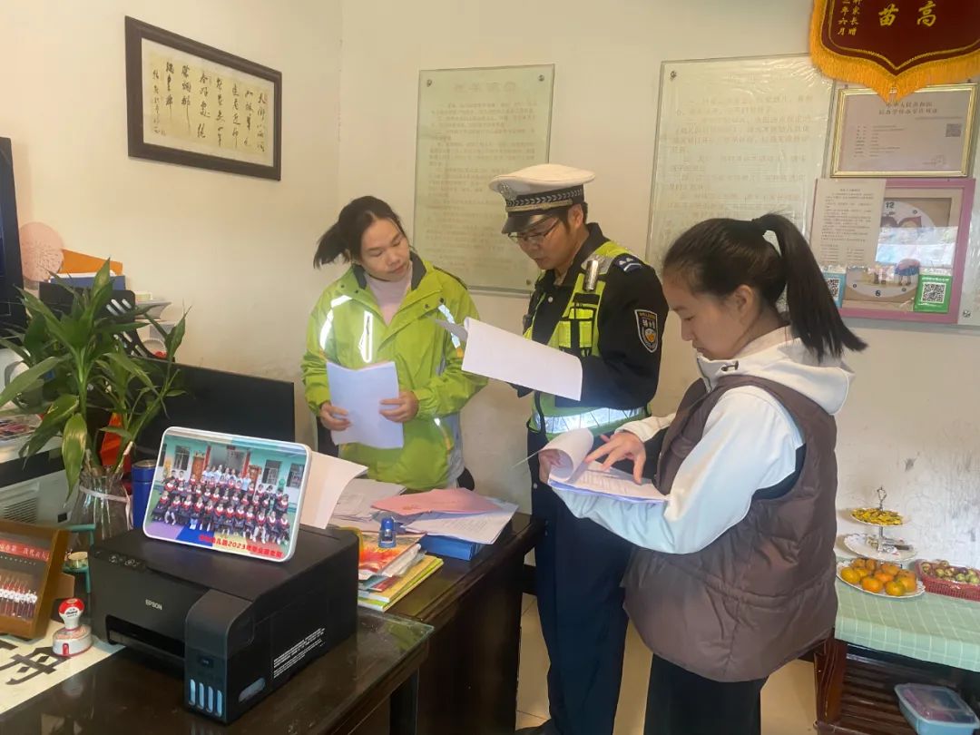 【嚴格把關 平安出行】蓼南鄉開展校車安全檢查行動 圖片