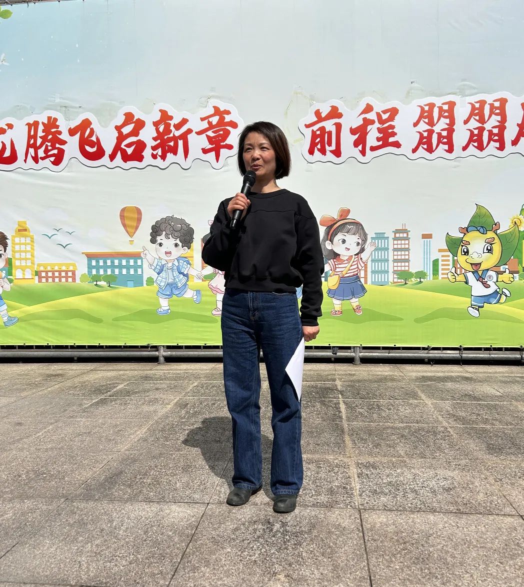 校車安全不松懈,平安乘車伴我行 圖片