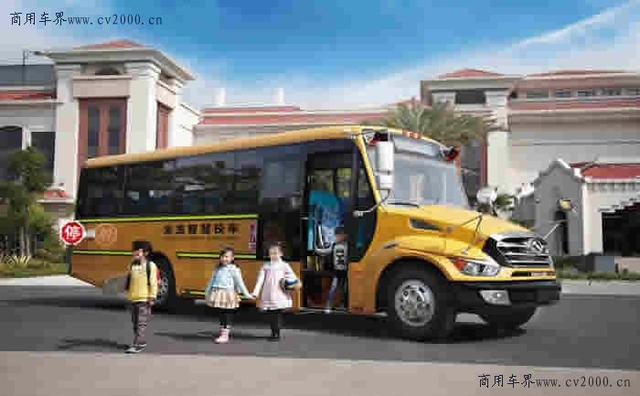 金龍:五優校車,護航更美好的成長路 金龍:五優校車,護航更美好的成長路