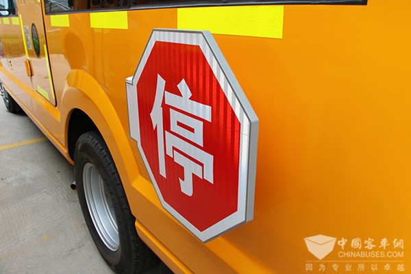 中通幼兒園校車，細(xì)微之處見真章