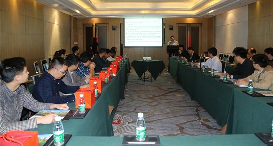 校車中的商務車 歐輝艦橋BJ6590耀動廣州