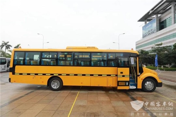 推進國六升級，贏得校車市場先機，看歐輝校車如何玩轉開學季!