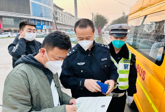 校車安全無小事，嚴查嚴管護安全