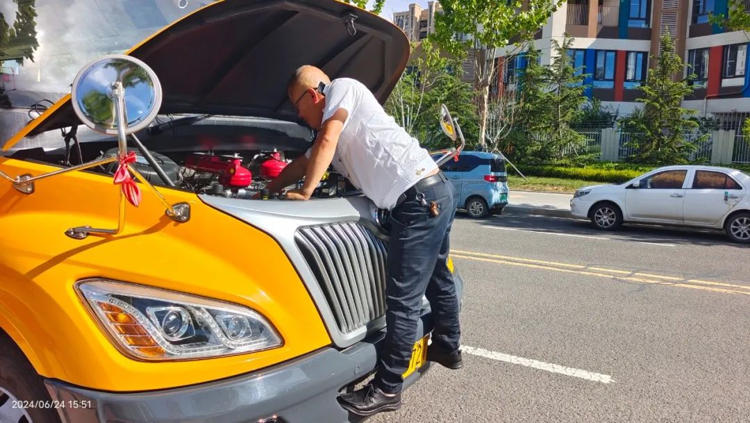 前進的力量:溫馨校車公司聚焦榜樣人物 圖片