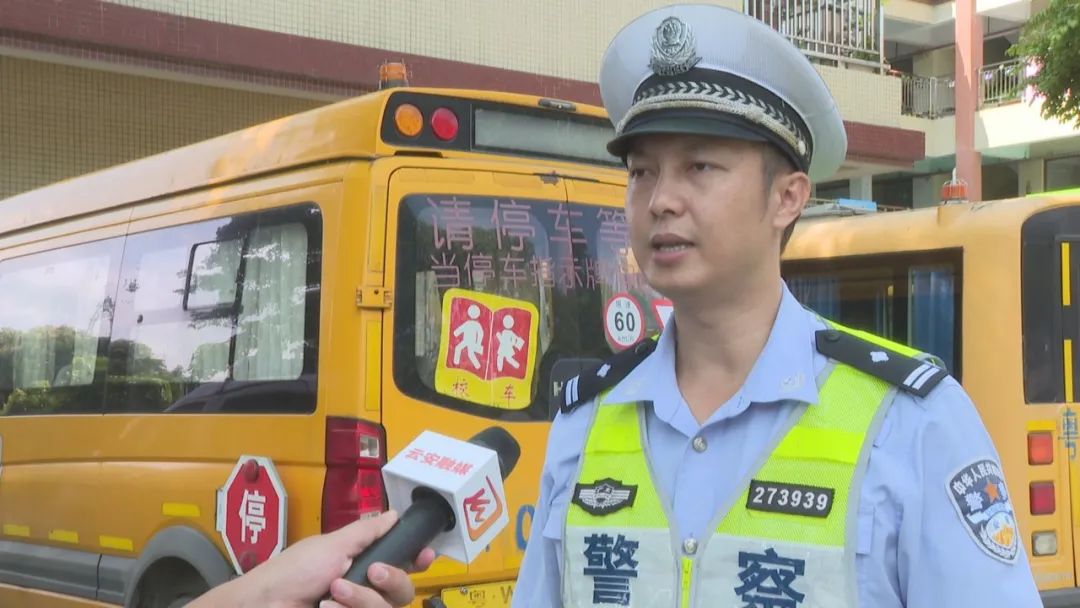 云安:強化校車安全“大檢查” 擰緊校車出行“安全閥” 圖片