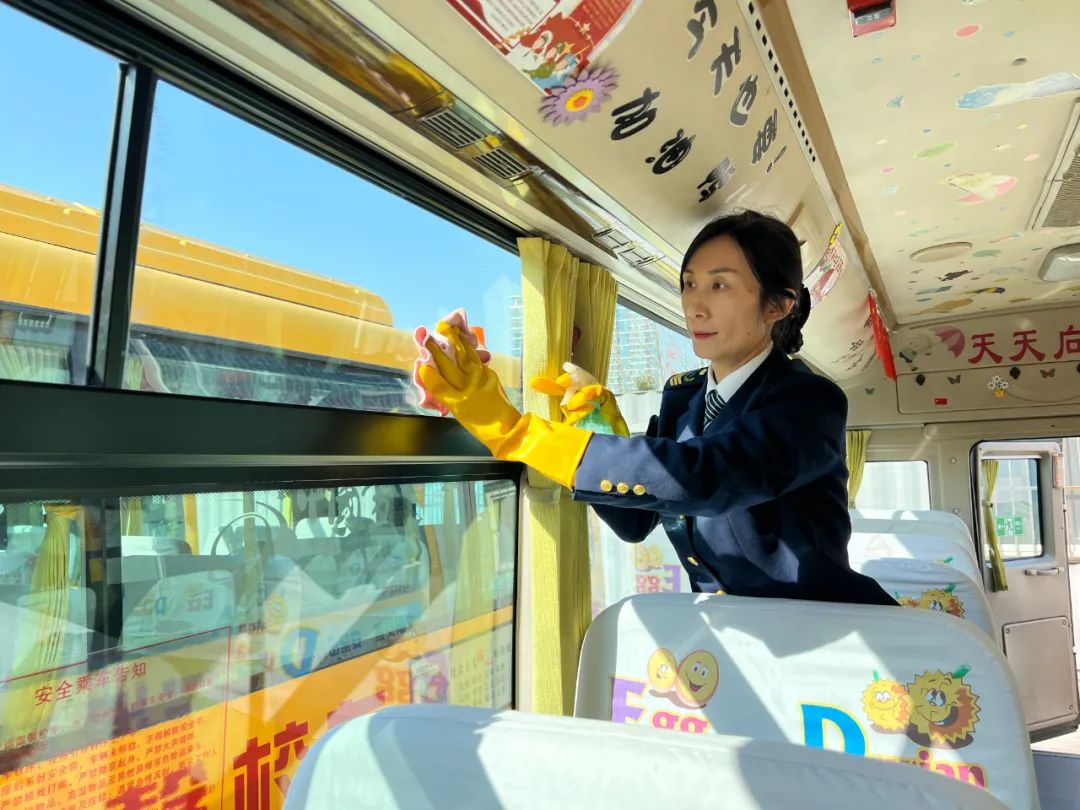 精密部署 安全為先 | 溫馨校車公司進入“寒假模式” 圖片