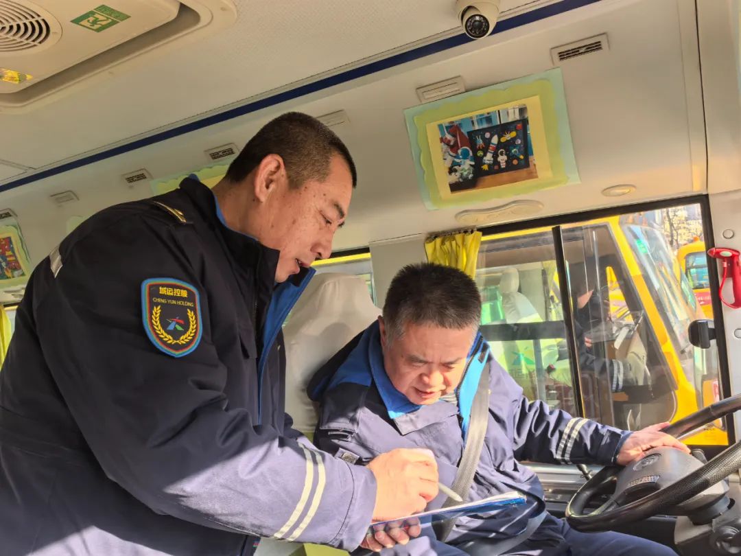 精密部署 安全為先 | 溫馨校車公司進入“寒假模式” 圖片