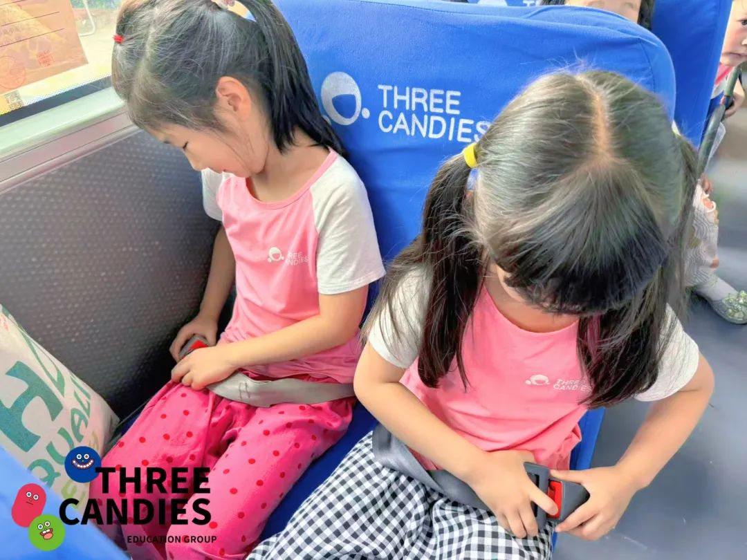 【校園安全】安全乘校車，平安伴我行——三顆糖御景新苑幼兒園校車安全應急演練