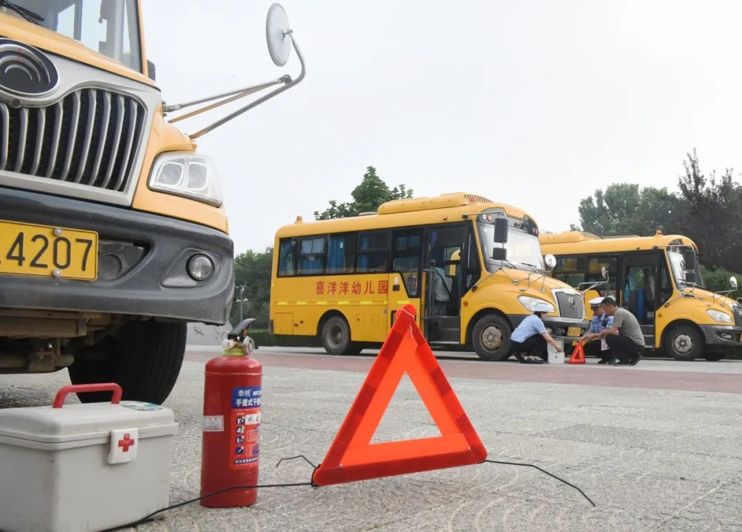 欒城區(qū)：“把關(guān)”校車安全，護(hù)航開學(xué)路