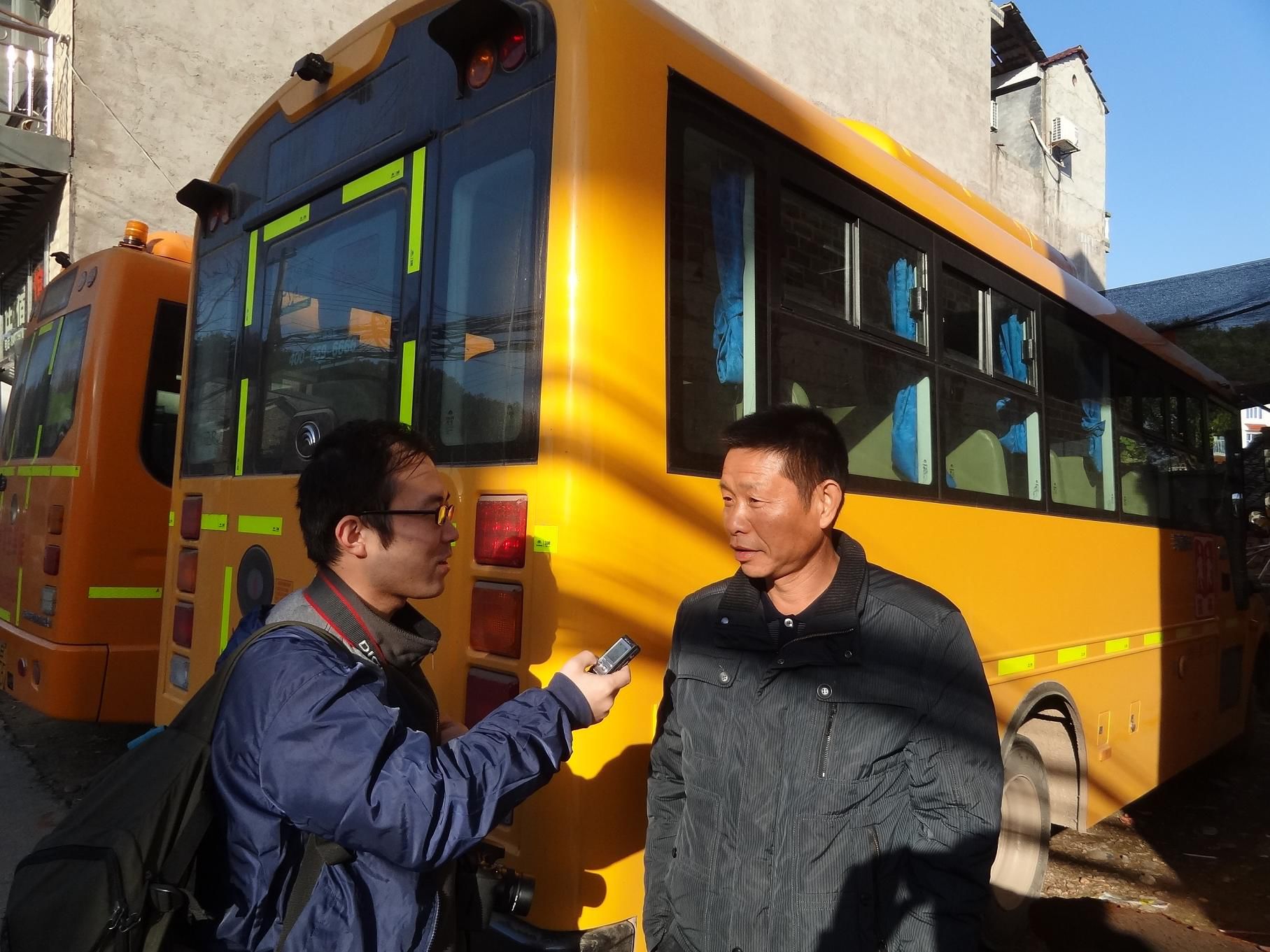 農(nóng)村成廉價(jià)校車重災(zāi)區(qū) 專用校車成奢侈品 農(nóng)村成廉價(jià)校車重災(zāi)區(qū) 專用校車成奢侈品