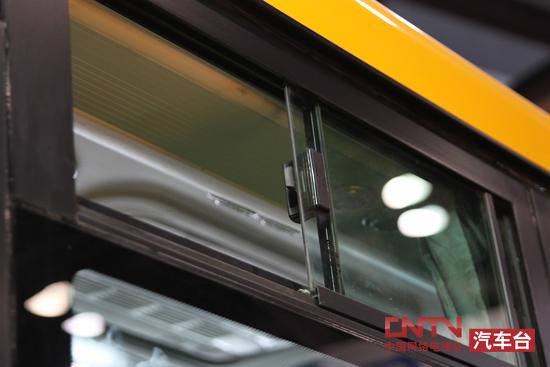 引領校車安全新時代 宇通發布安芯校車智能管理系統 引領校車安全新時代 宇通發布安芯校車智能管理系統