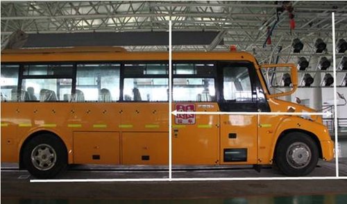 試不宜遲 宇通率先完成校車正面碰撞試驗