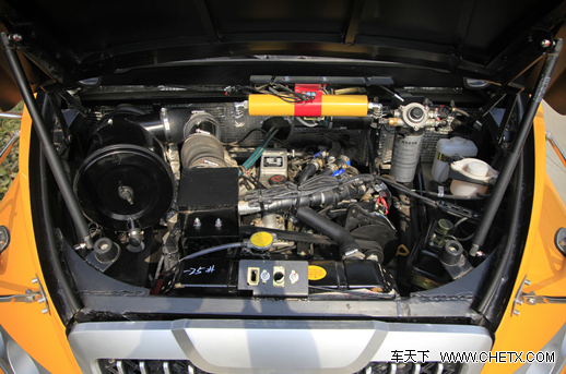 孩子安全大過天 深入體驗宇通“小飛俠”校車 孩子安全大過天 深入體驗宇通“小飛俠”校車