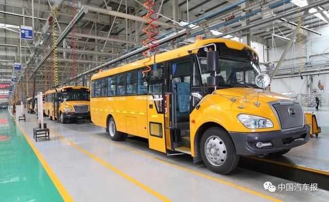 從快速崛起到大幅萎縮,校車要怎樣重回好時光? 從快速崛起到大幅萎縮,校車要怎樣重回好時光?